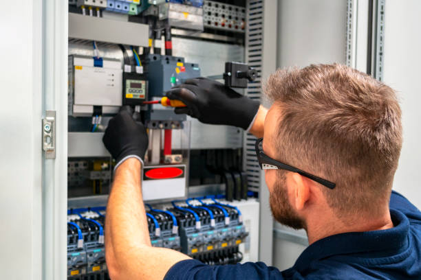 Best Affordable Emergency Electrician  in Yuma, AZ